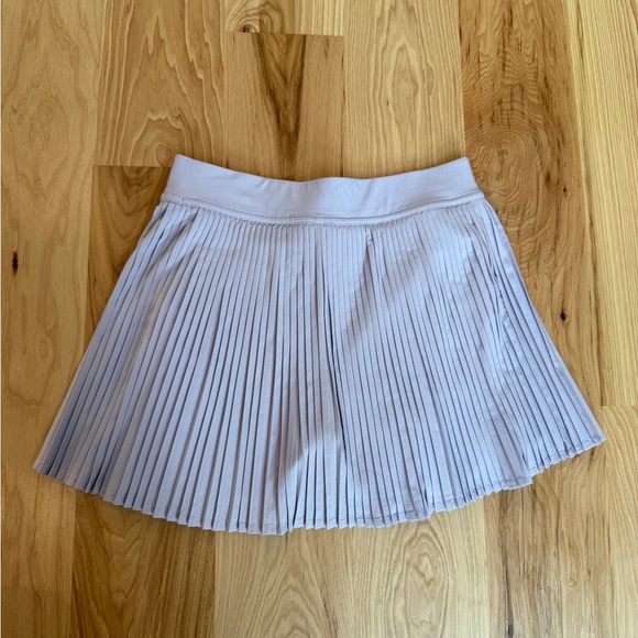 Lululemon Varsity High-Rise Pleated Tennis Skirt - Picture 3 of 4